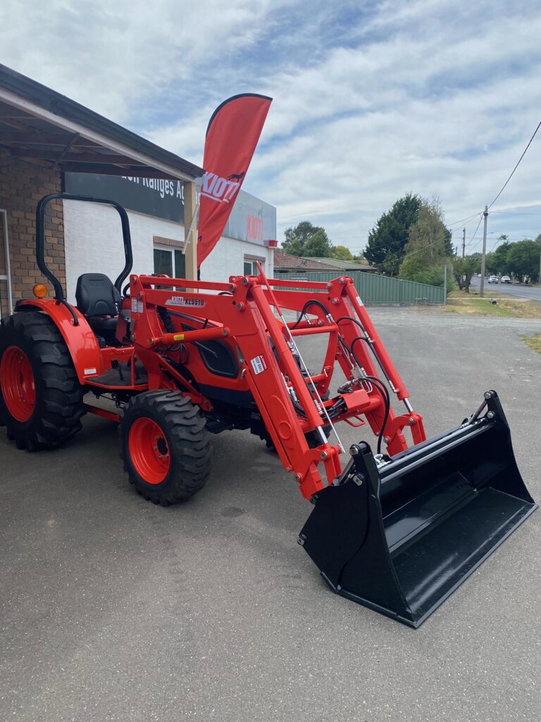 mragmach tractor 768x1024