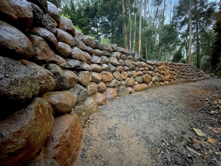 KDSW macedon retaining 768x576