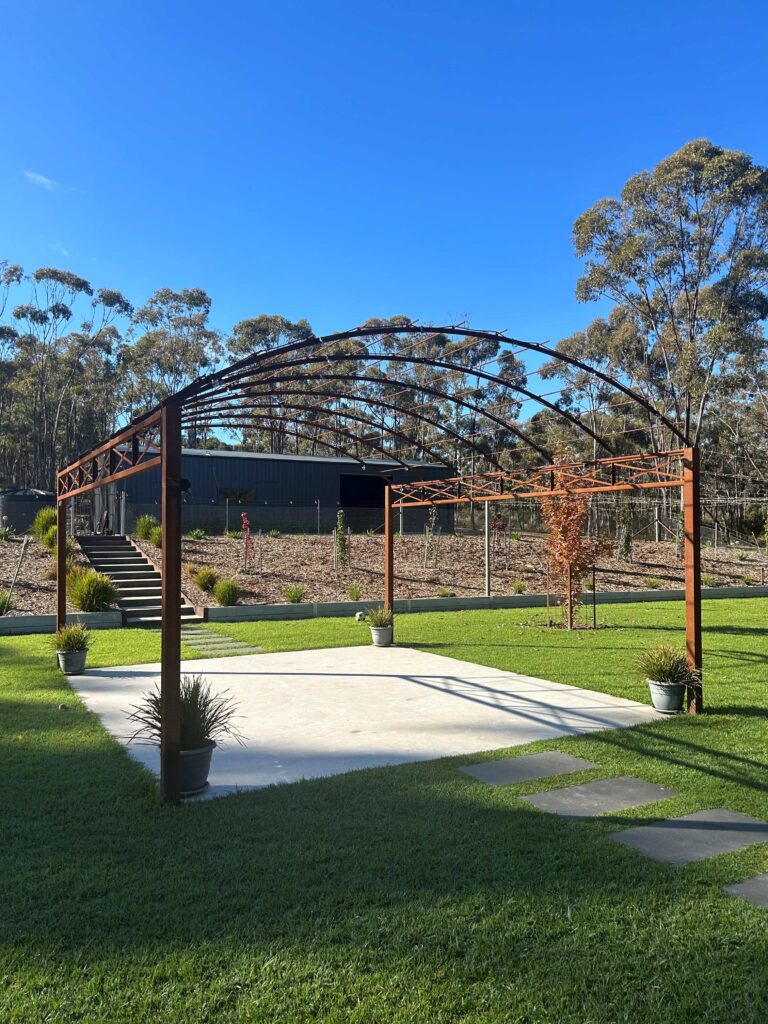 USW Photo 1 768x1024